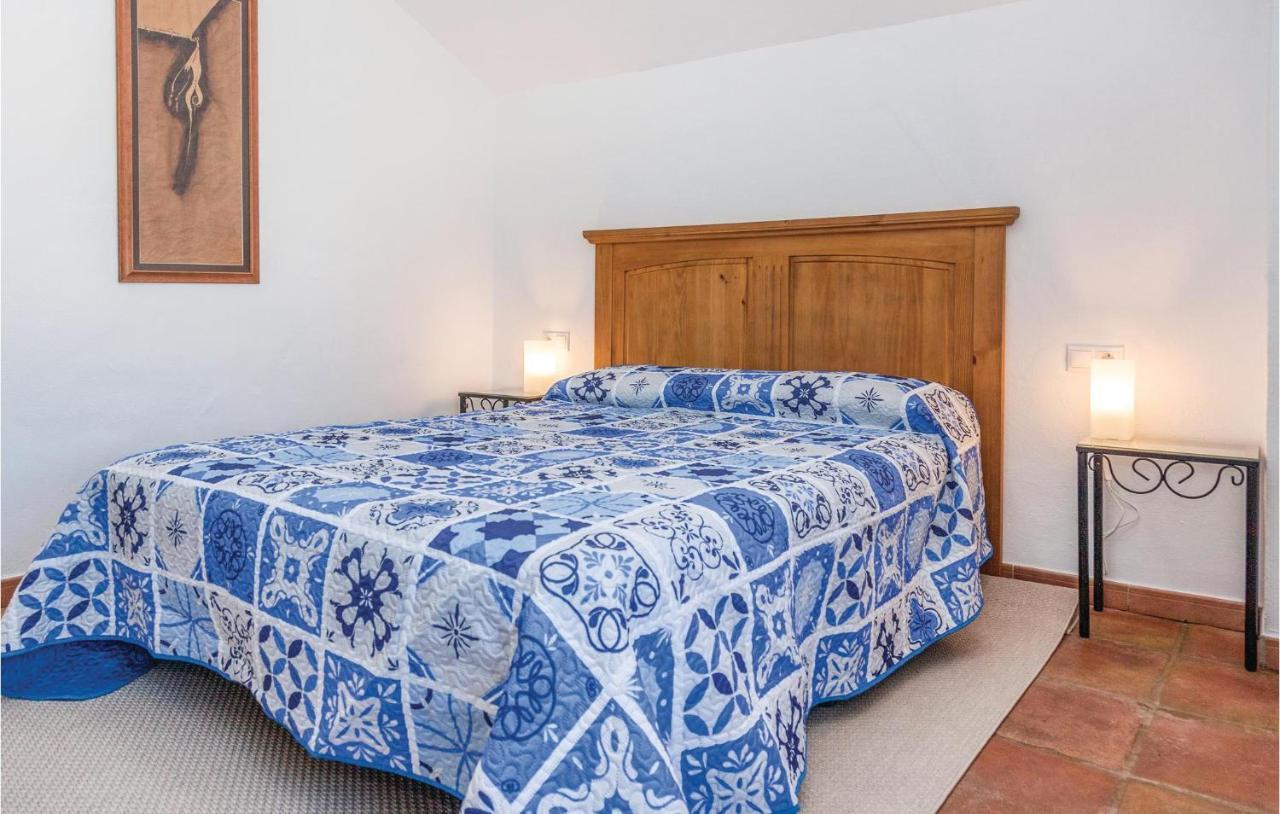 Awesome Home In Cadiz With Swimming Pool Эль-Гастор Экстерьер фото