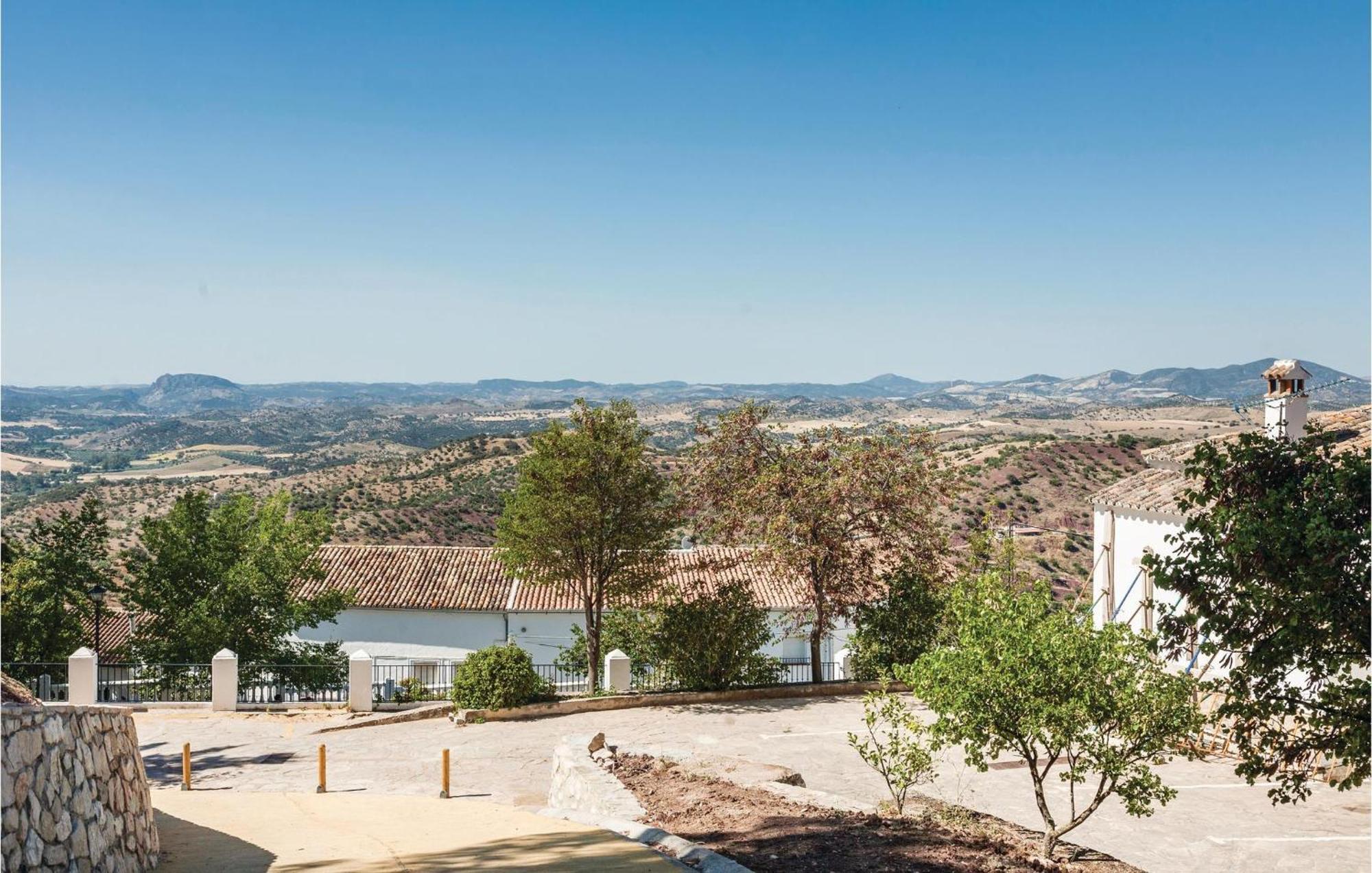 Awesome Home In Cadiz With Swimming Pool Эль-Гастор Экстерьер фото